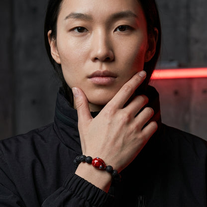 The Dormant Egg of the King Bracelet – Black Swordsman Series